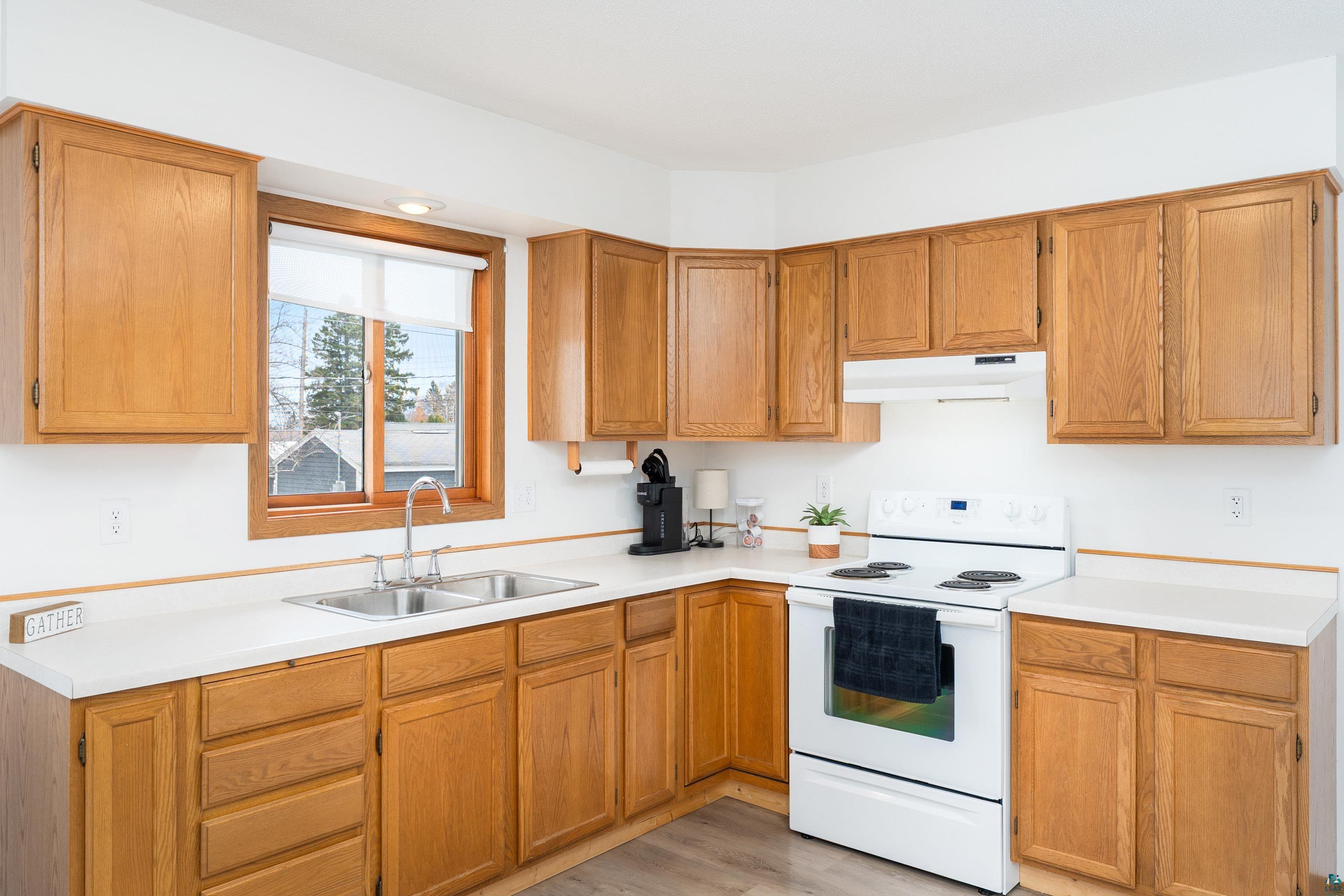 624 13th Ave, Two Harbors, MN 55616 Listing Photo  9