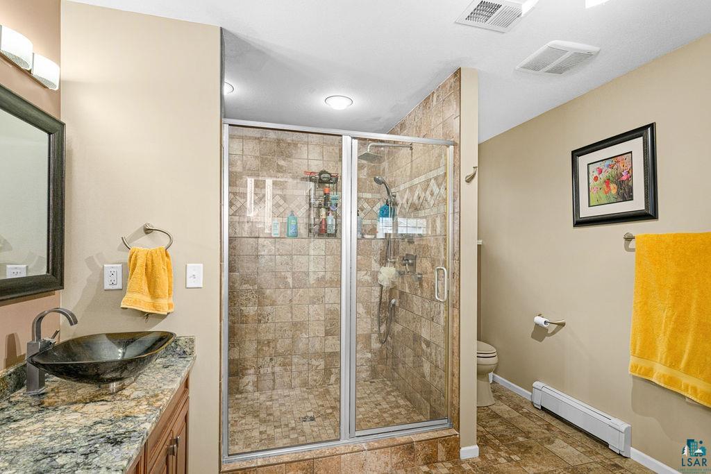 412 Agate St, Cloquet, MN 55720 Listing Photo  22