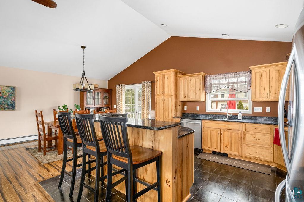 412 Agate St, Cloquet, MN 55720 Listing Photo  10