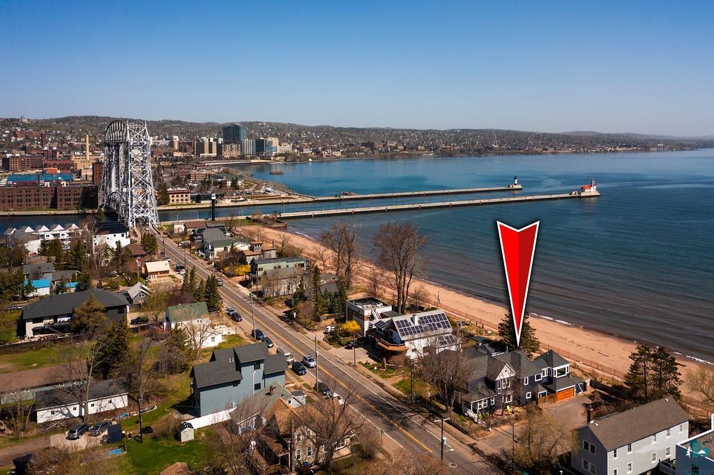 840 Lake Ave S, Duluth, MN 55802 Listing Photo  2