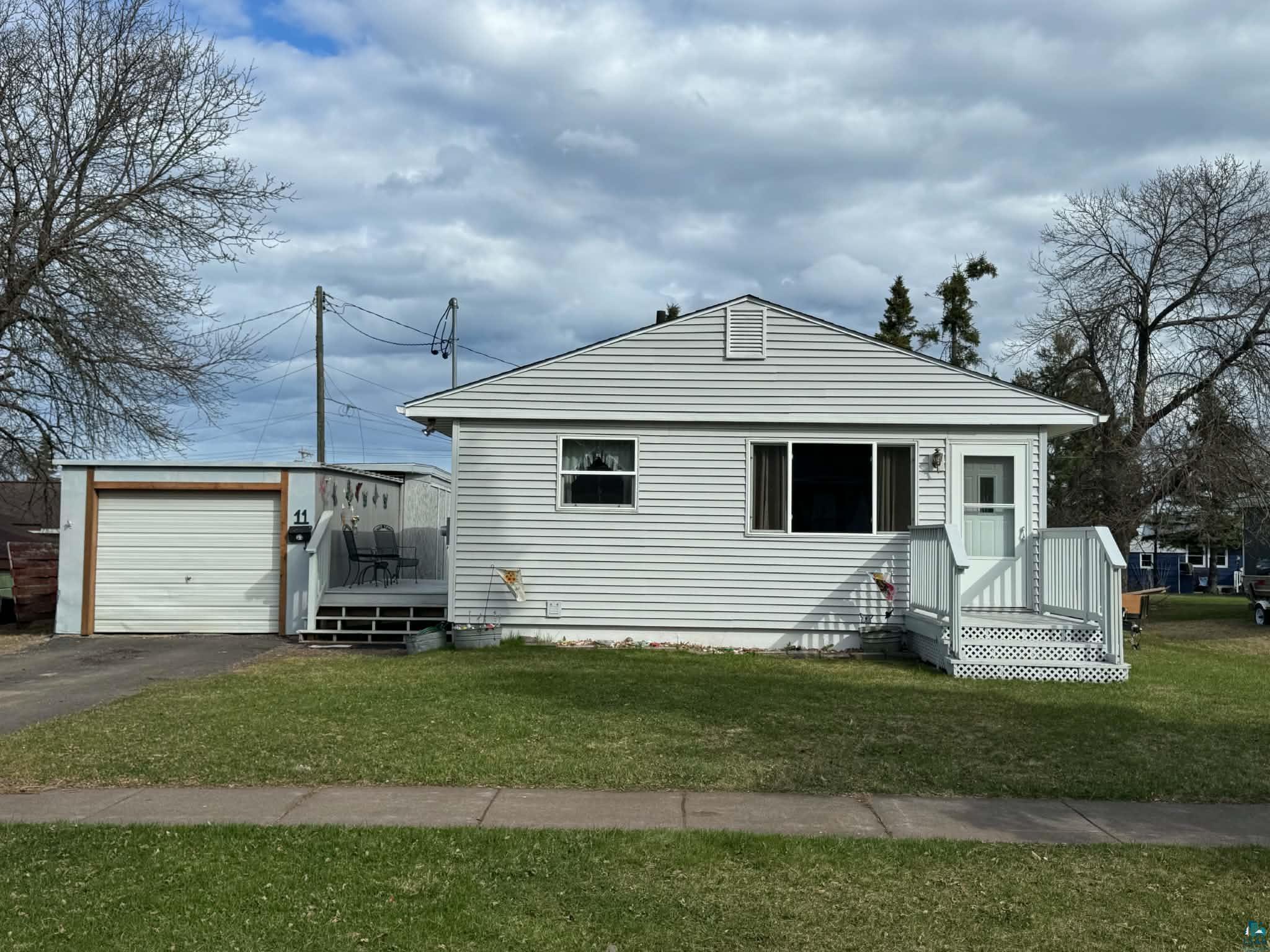 11 Edwards Dr, Silver Bay, MN 55614 Listing Photo  1