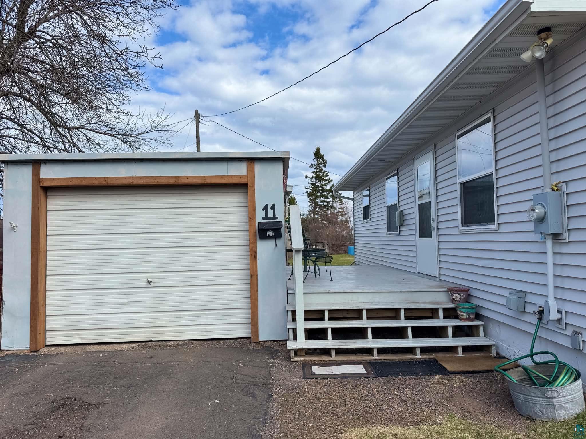 11 Edwards Dr, Silver Bay, MN 55614 Listing Photo  5