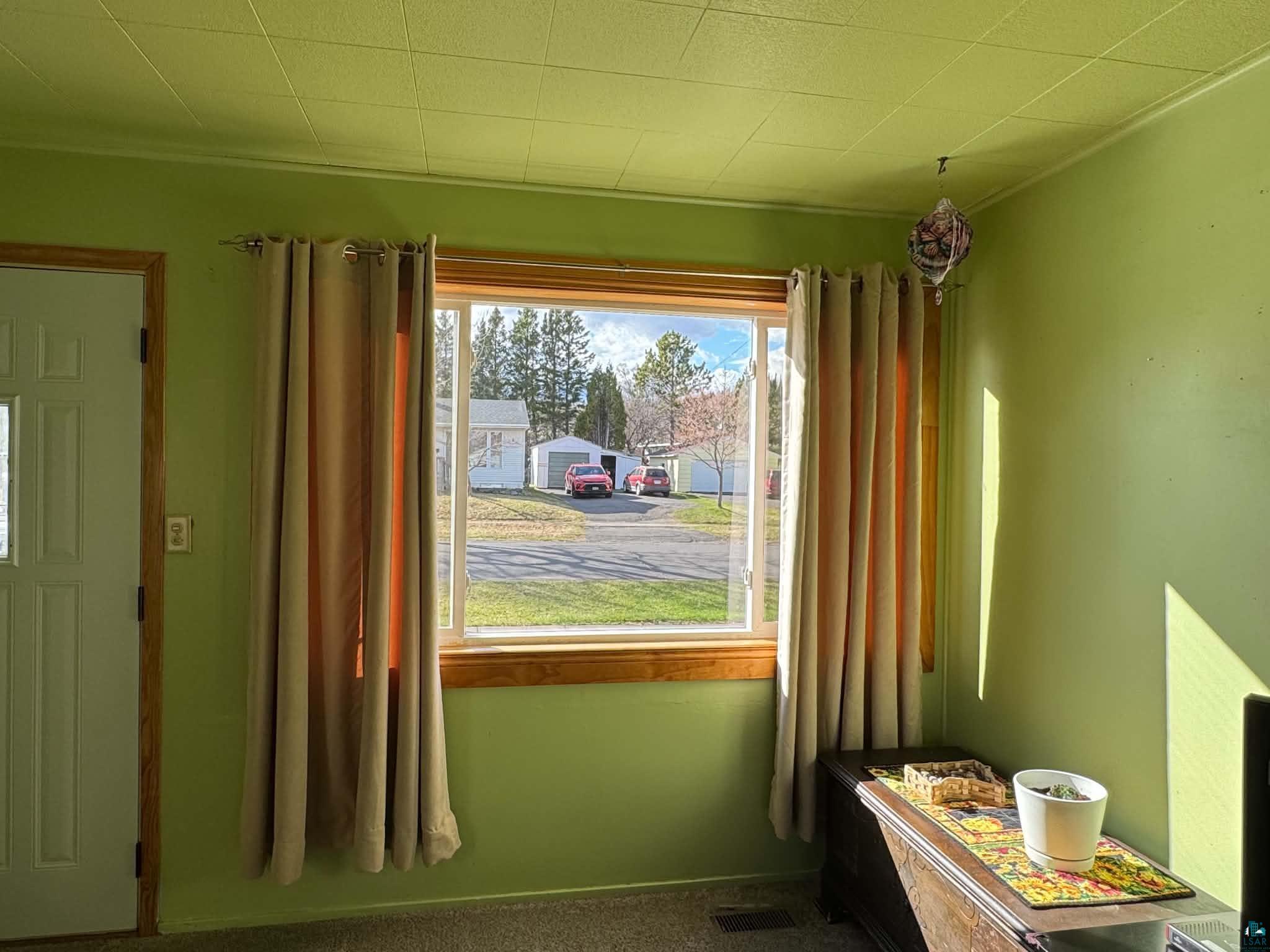 11 Edwards Dr, Silver Bay, MN 55614 Listing Photo  10