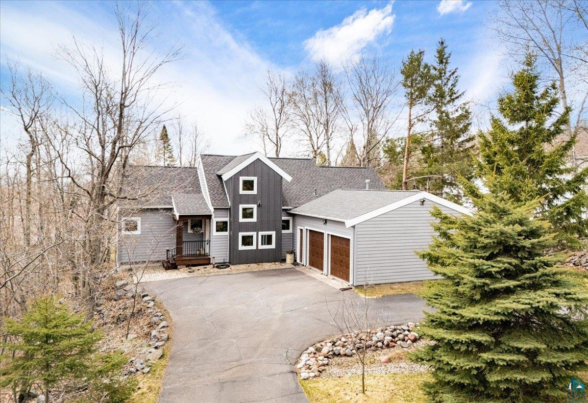 4026 Colorado St, Duluth, MN 55804 Listing Photo  1