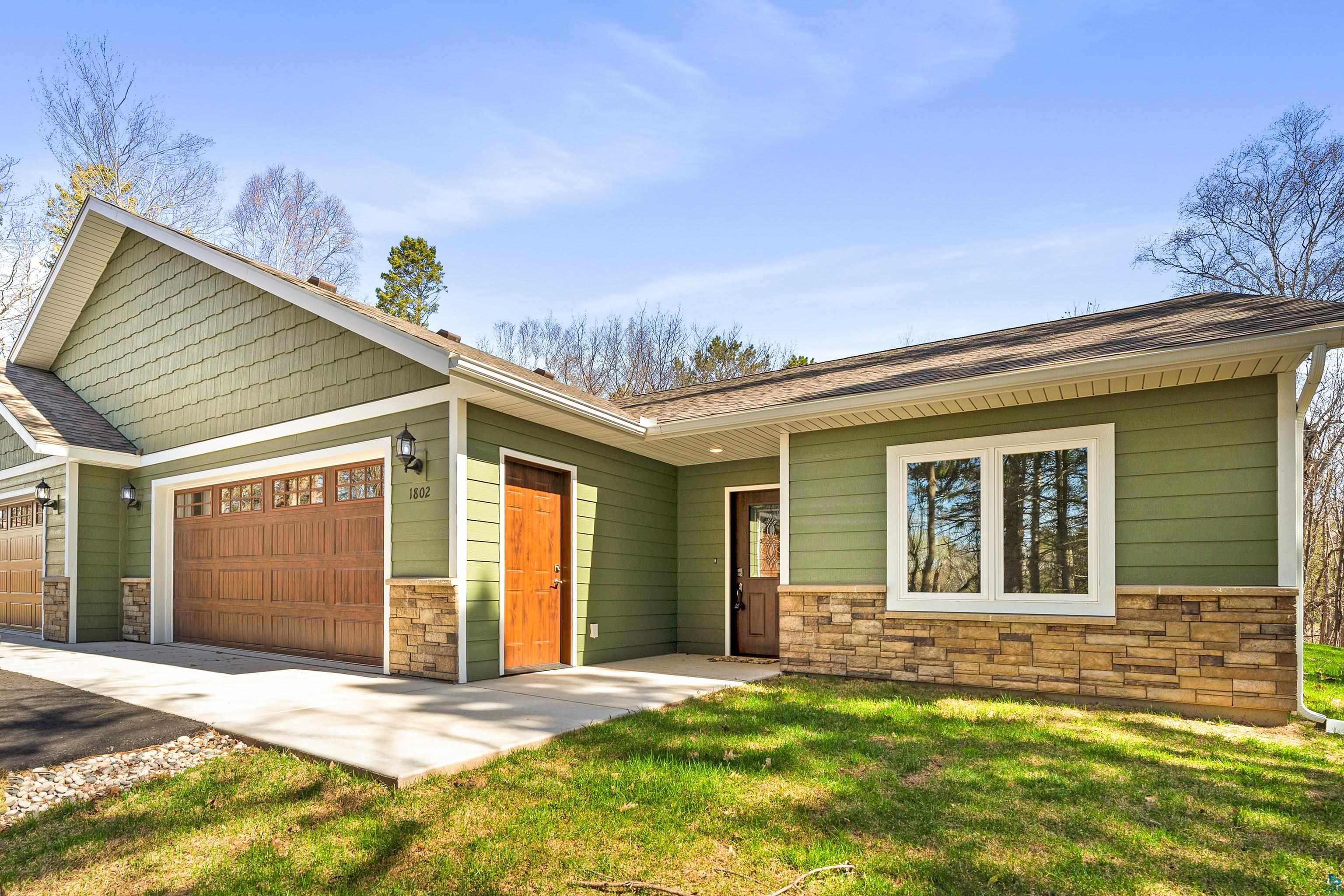 1802 Rice Lake Rd, Duluth, MN 55811 Listing Photo  1