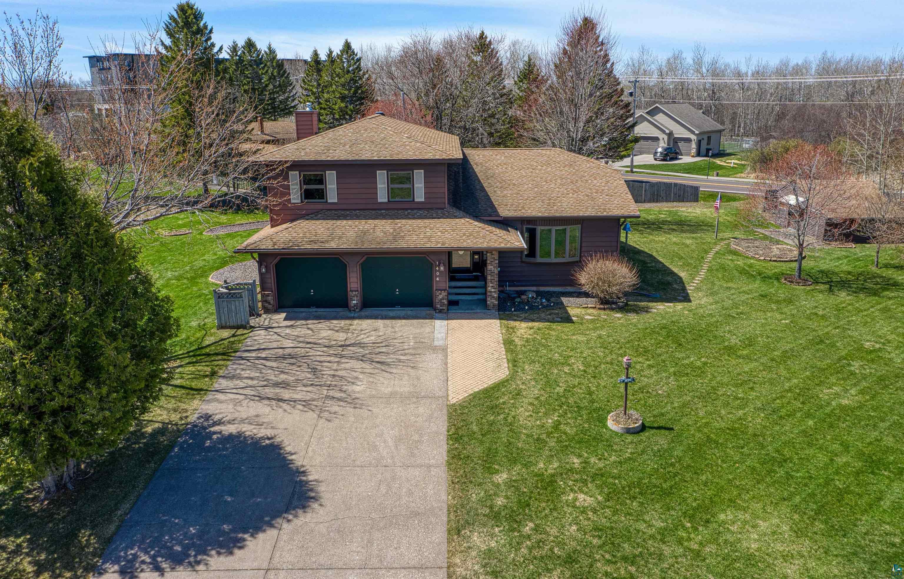 1404 E 10th St, Superior, WI 54880 Listing Photo  1