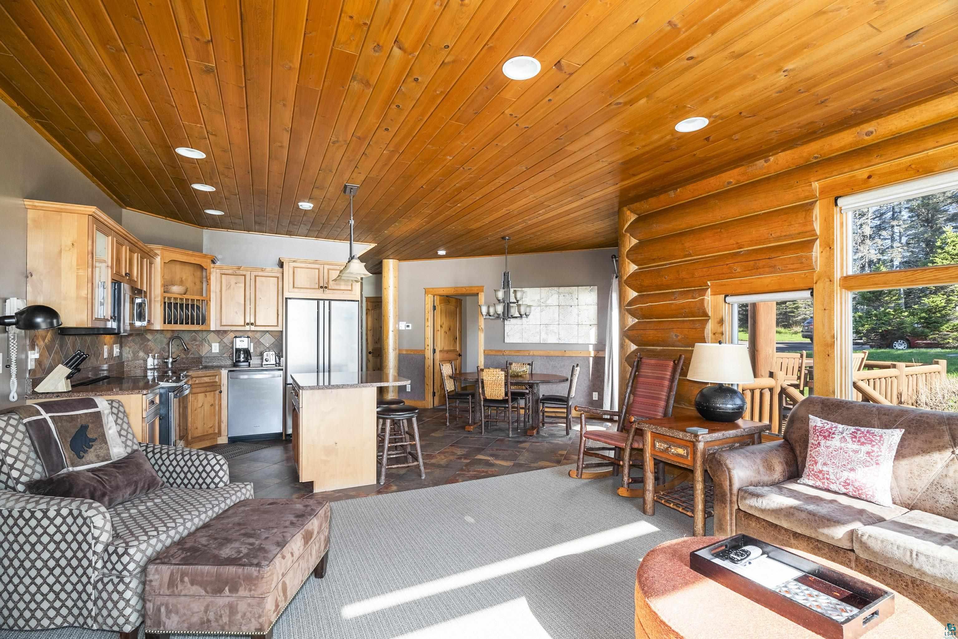 2826 Highway 61, #380, Two Harbors, MN 55616 Listing Photo  8