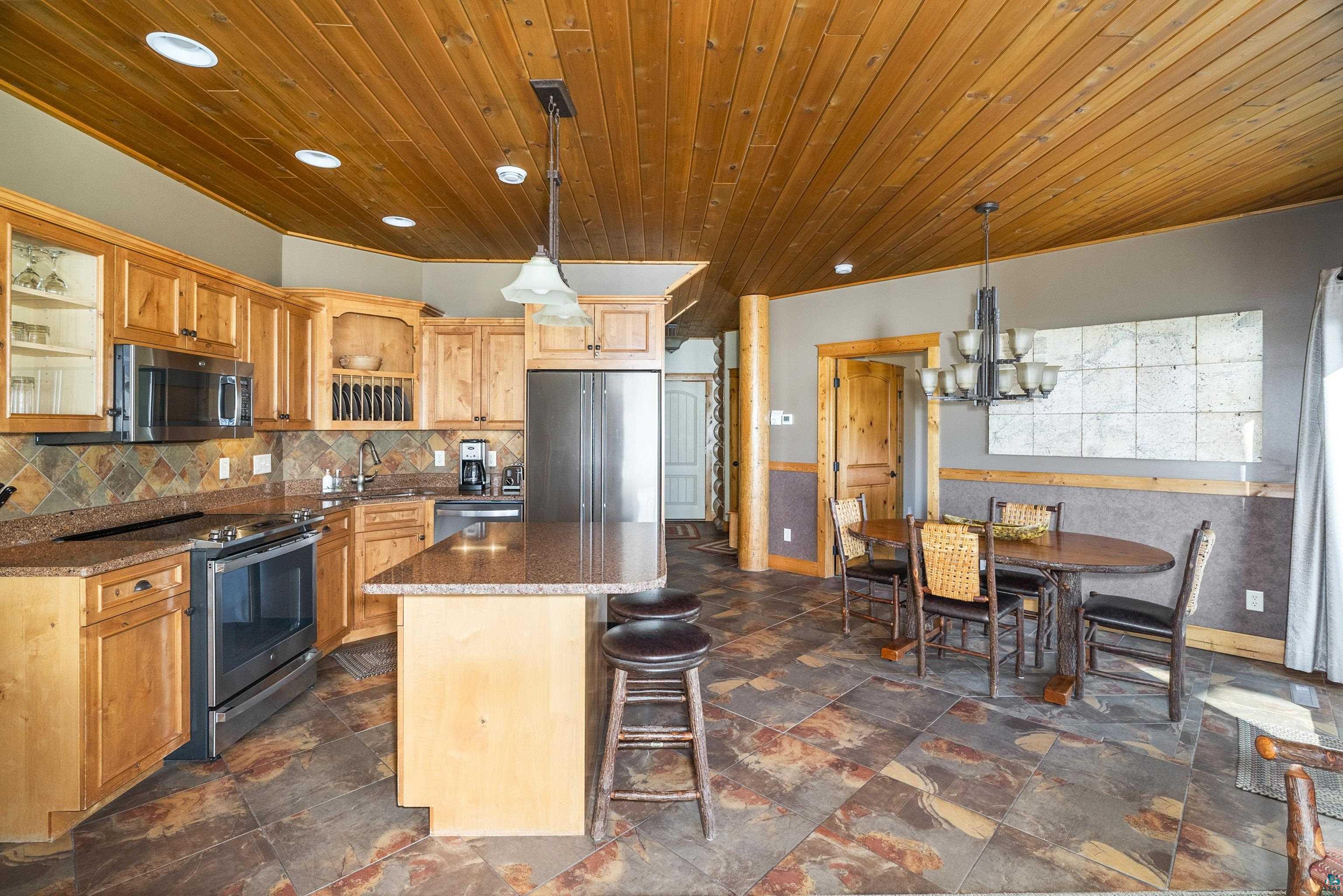2826 Highway 61, #380, Two Harbors, MN 55616 Listing Photo  10
