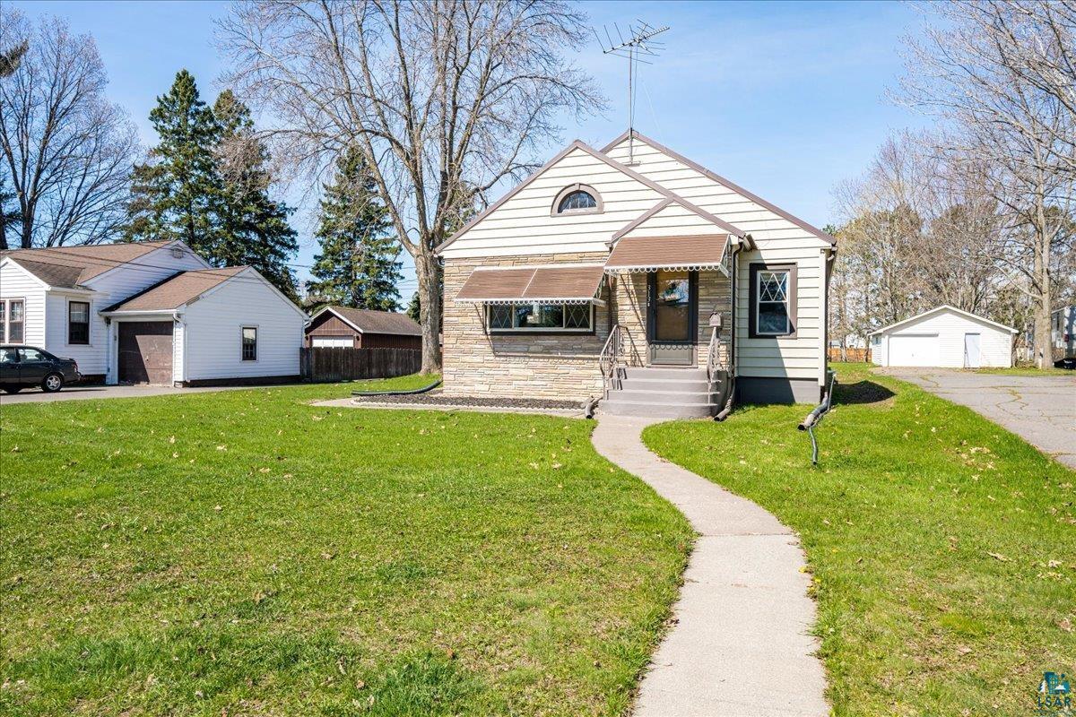 313 22nd St, Cloquet, MN 55720 Listing Photo  47