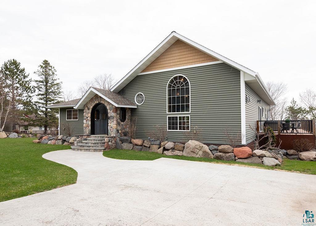 1524 Boulevard Pl, Duluth, MN 55811 Listing Photo  1