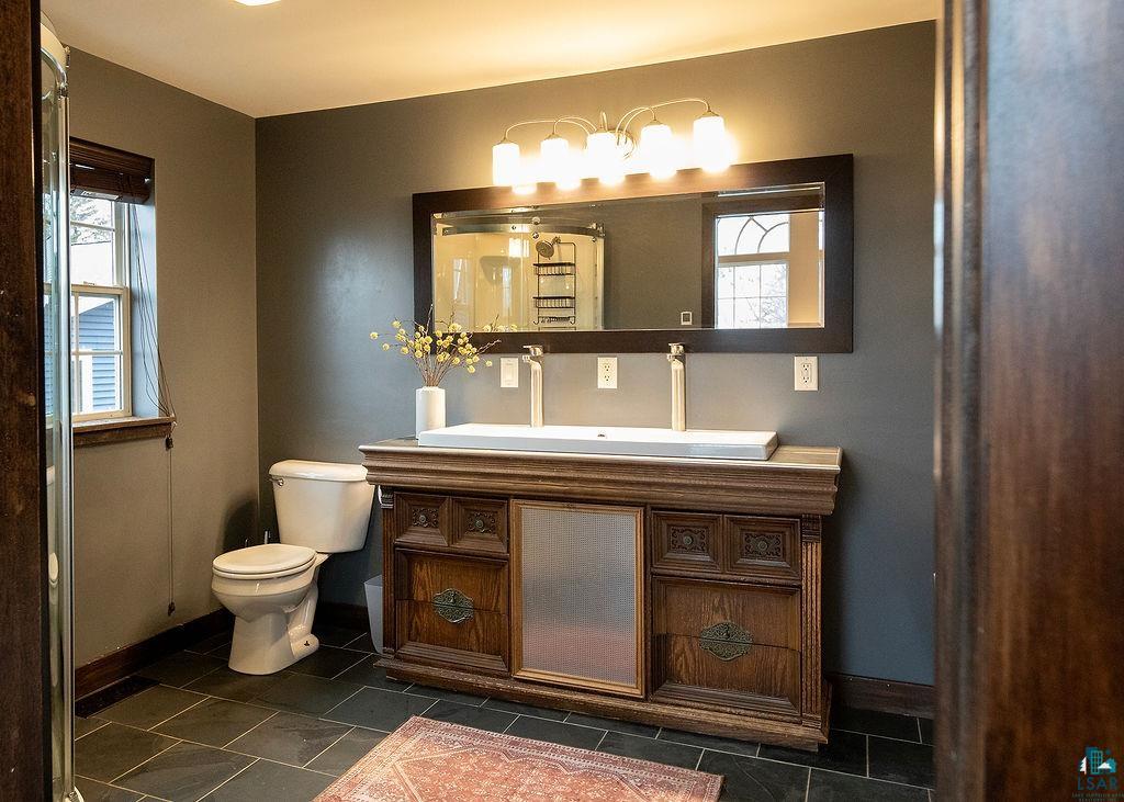 1524 Boulevard Pl, Duluth, MN 55811 Listing Photo  28