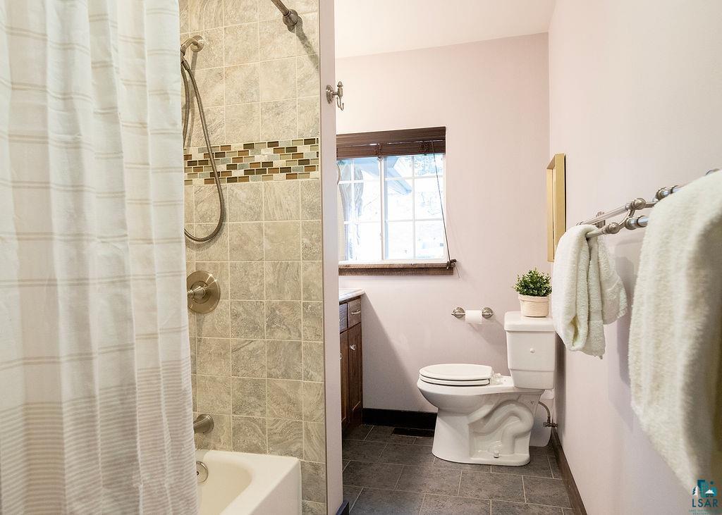 1524 Boulevard Pl, Duluth, MN 55811 Listing Photo  34