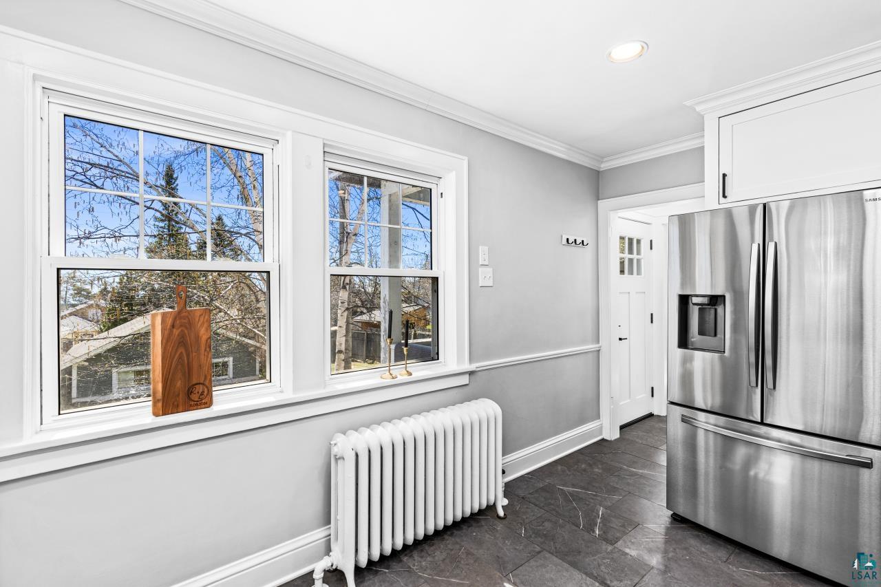 2820 E 2nd St, Duluth, MN 55812 Listing Photo  22