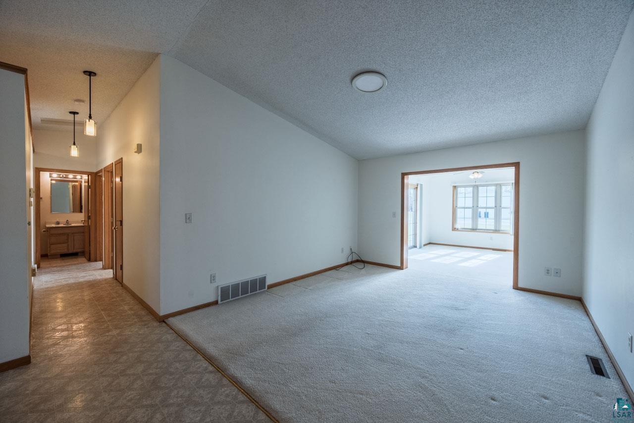 2506 E 21st Ave, #-, Hibbing, MN 55746 Listing Photo  14