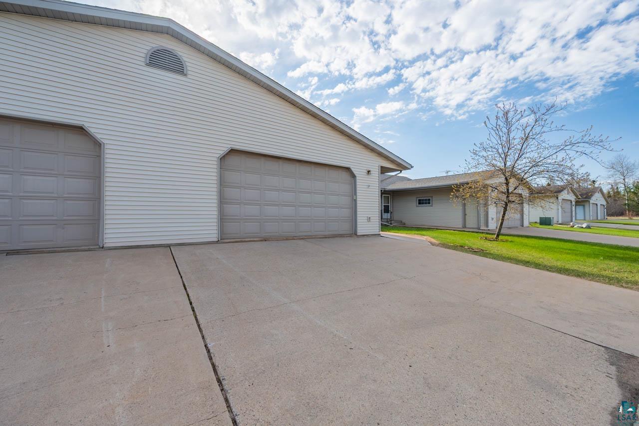 2506 E 21st Ave, #-, Hibbing, MN 55746 Listing Photo  34