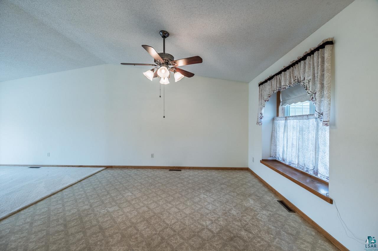 2506 E 21st Ave, #-, Hibbing, MN 55746 Listing Photo  7
