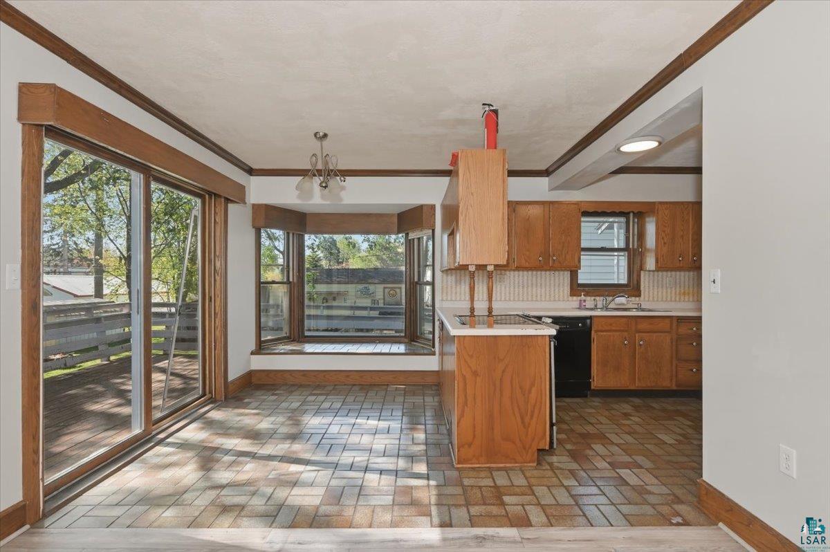 1830 Dunedin Ave, Duluth, MN 55803 Listing Photo  6