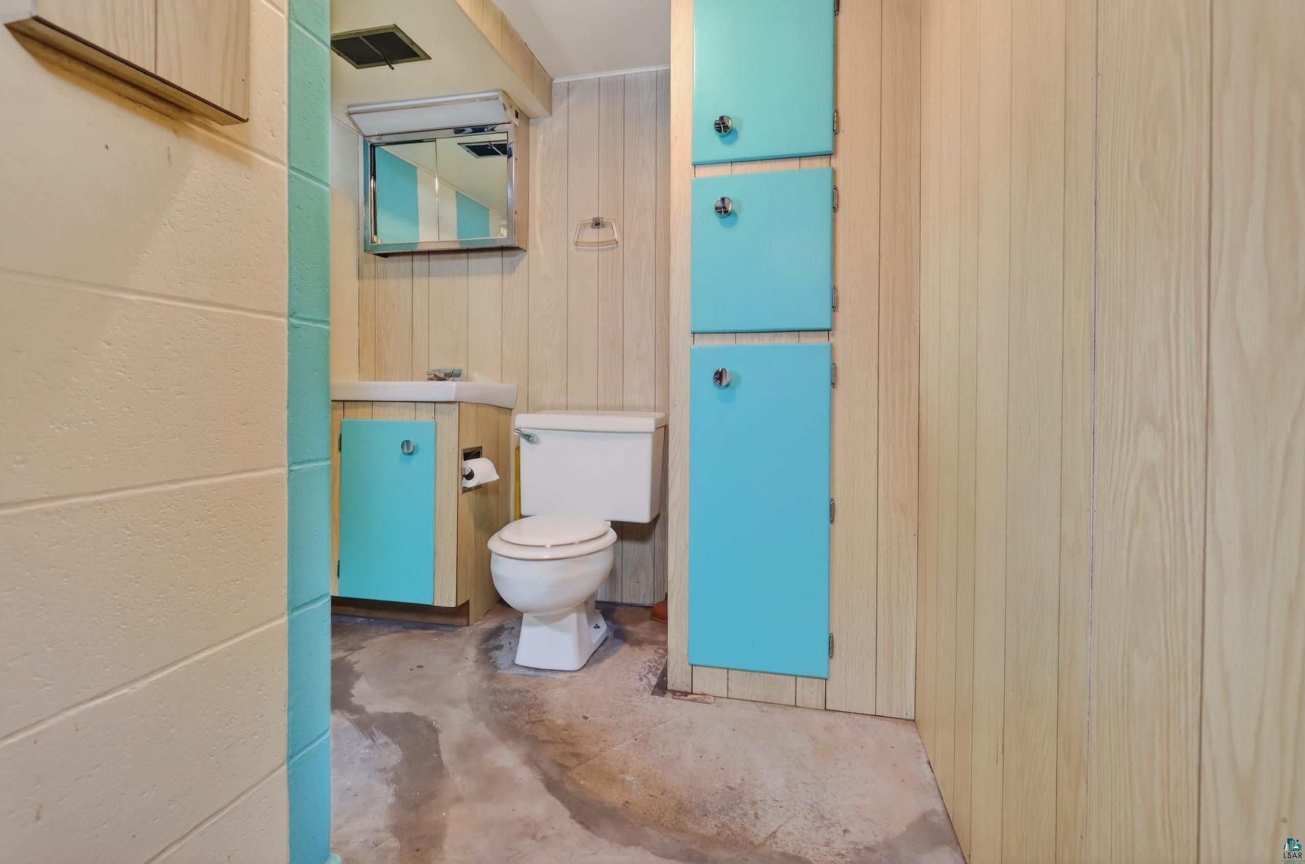306 Ridgewood Dr, Cloquet, MN 55720 Listing Photo  28