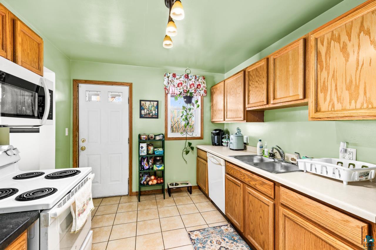 822 E 7th St, Duluth, MN 55805 Listing Photo  15