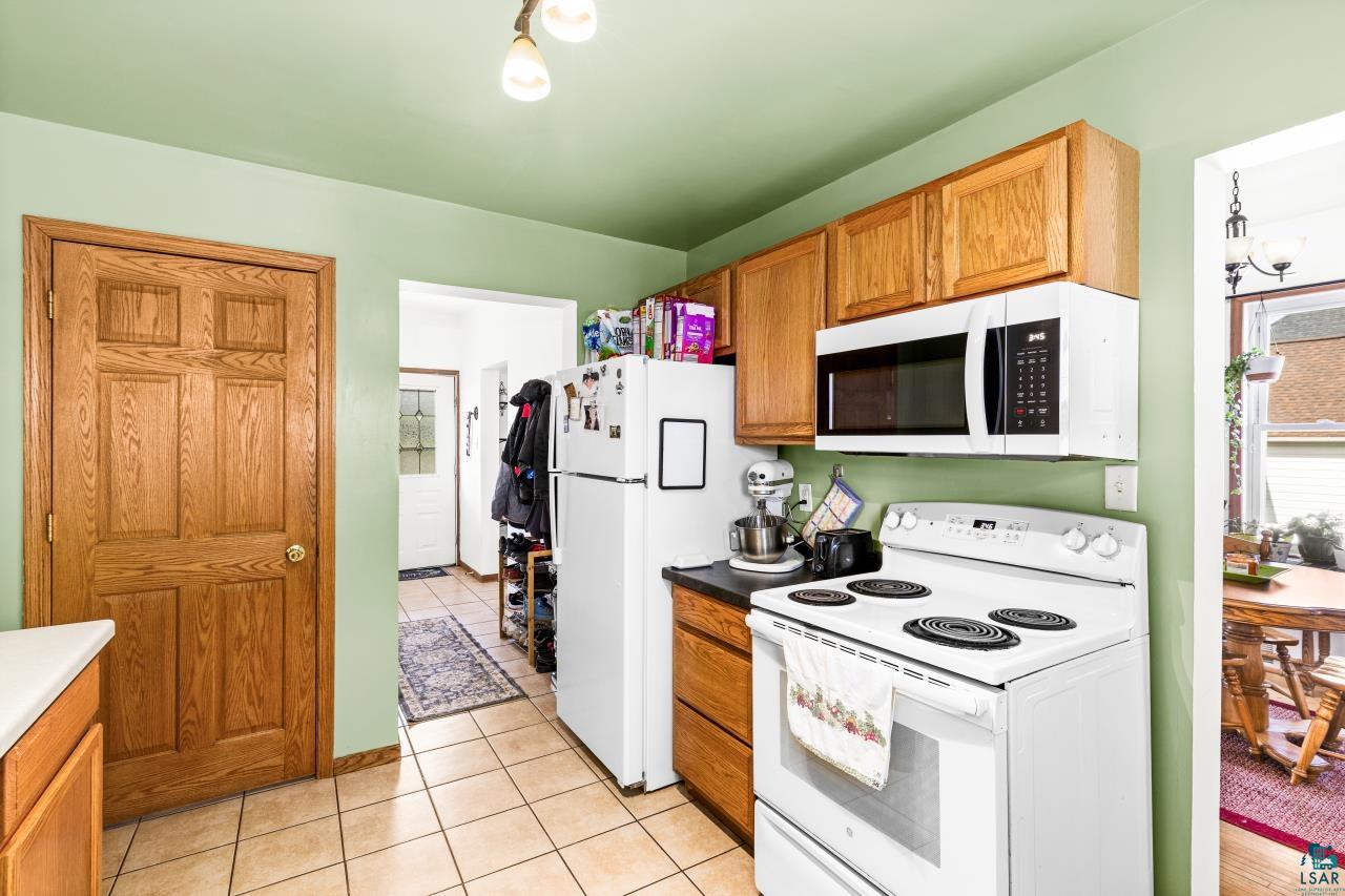 822 E 7th St, Duluth, MN 55805 Listing Photo  4