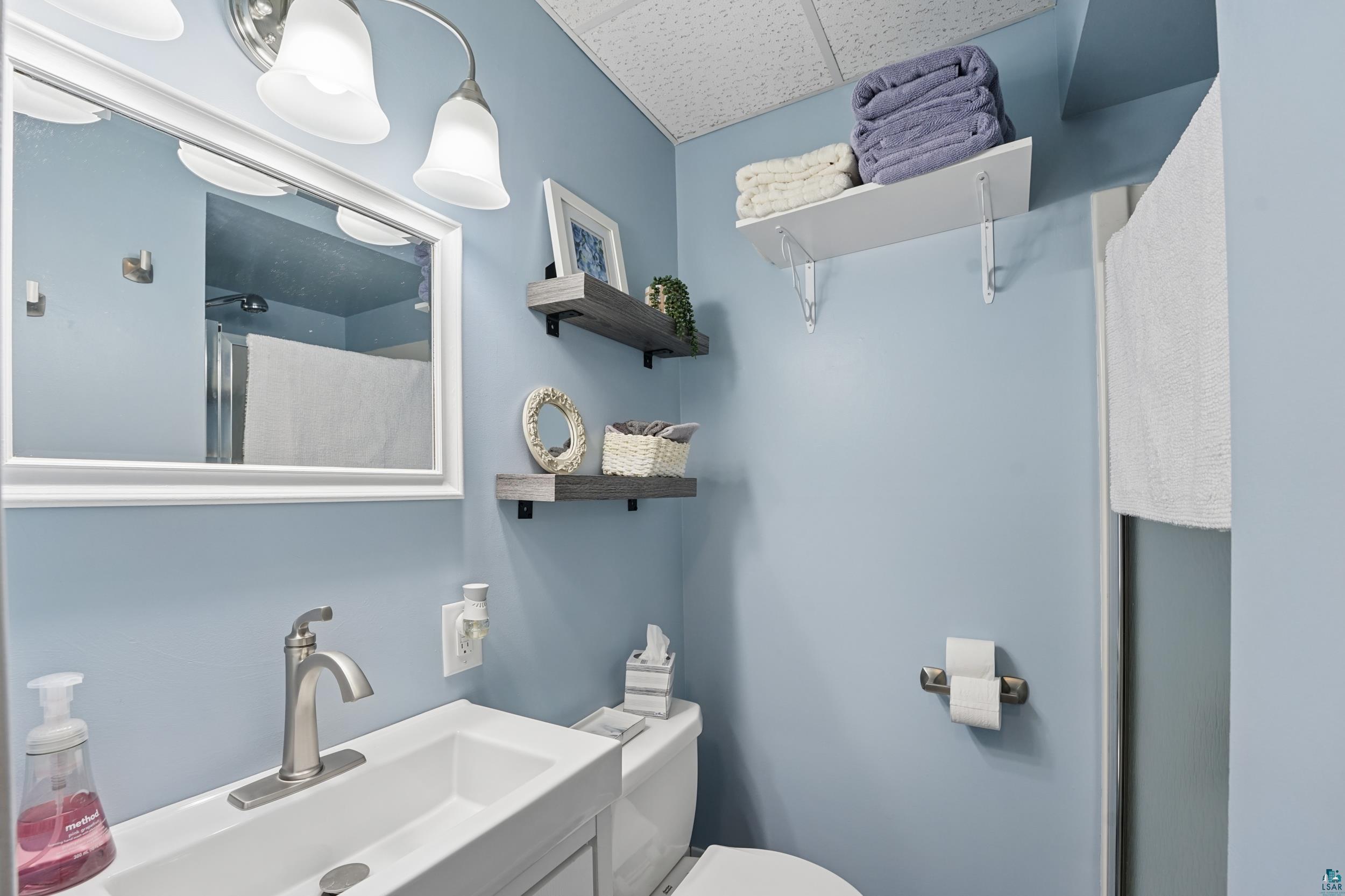 4219 W 8th St, Duluth, MN 55807 Listing Photo  18