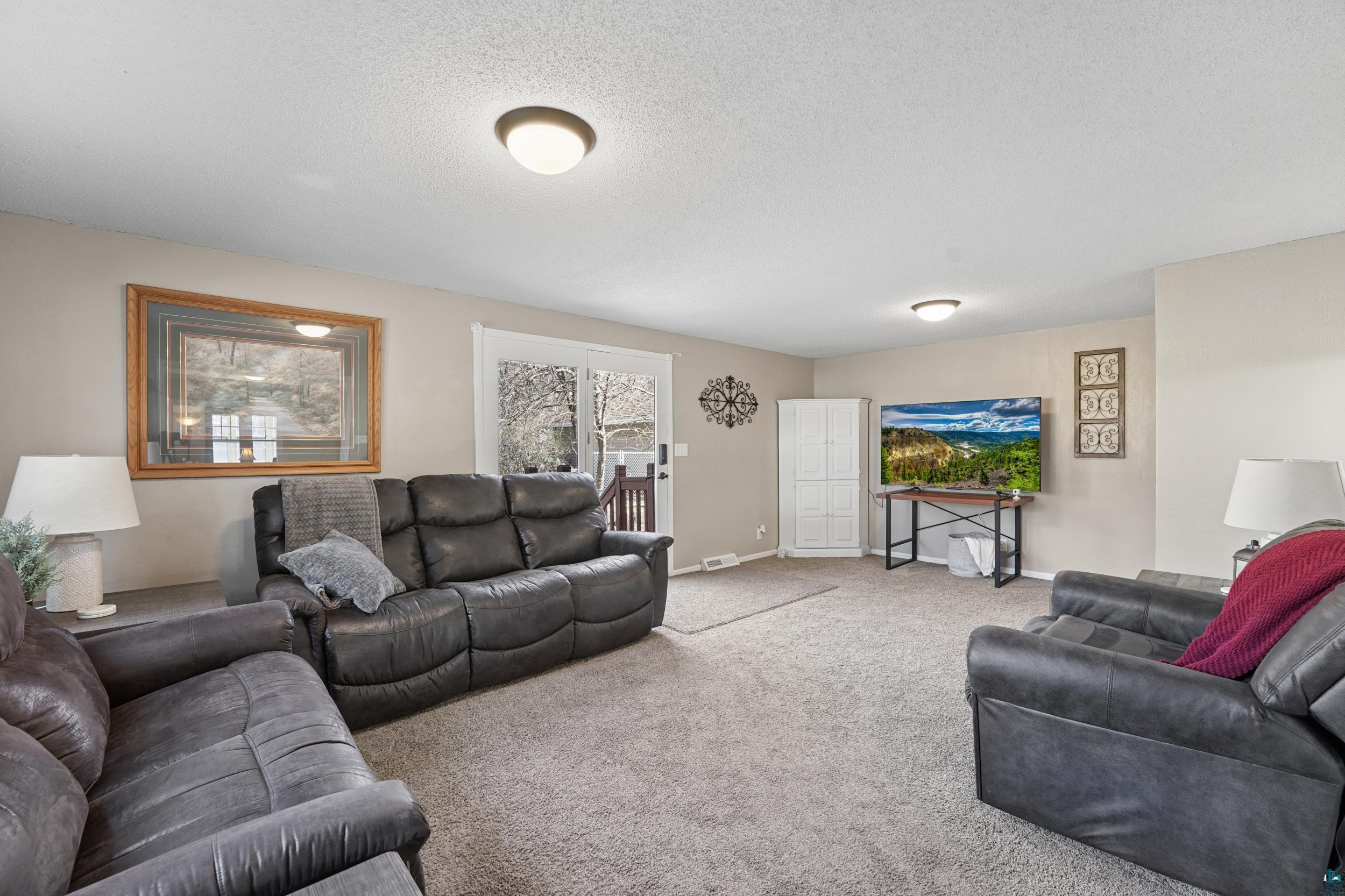 4219 W 8th St, Duluth, MN 55807 Listing Photo  9