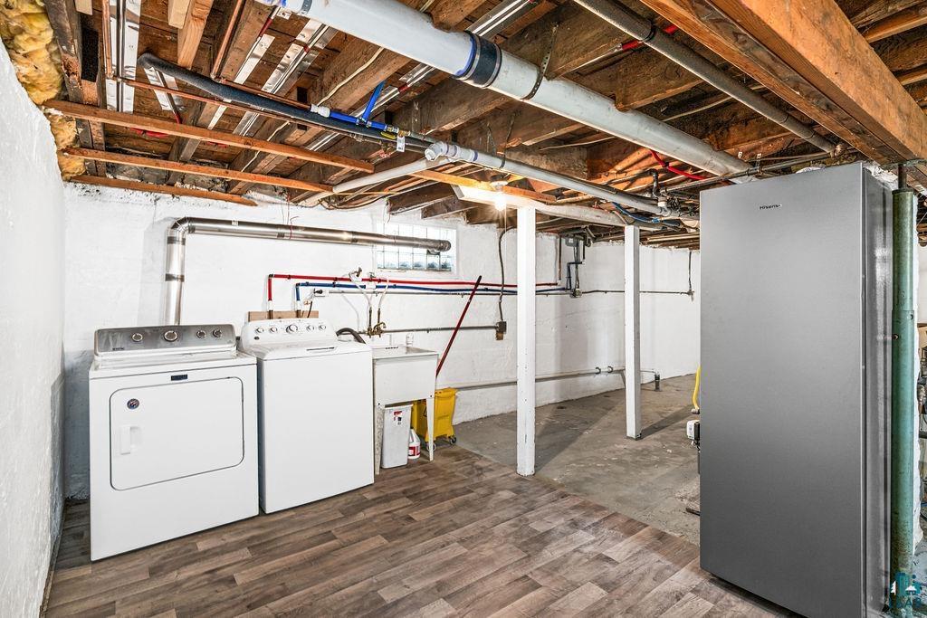 219 E Anoka St, Duluth, MN 55803 Listing Photo  27