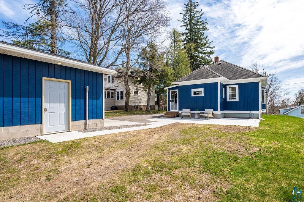 219 E Anoka St, Duluth, MN 55803 Listing Photo  4