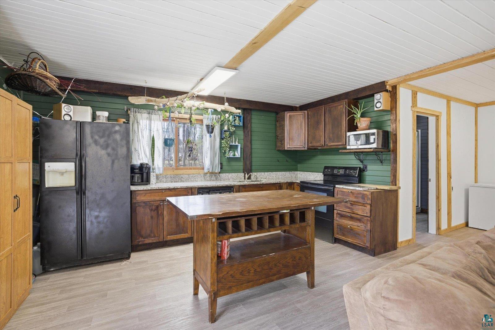 38204 Thornbury Way, Sturgeon Lake, MN 55783 Listing Photo  3
