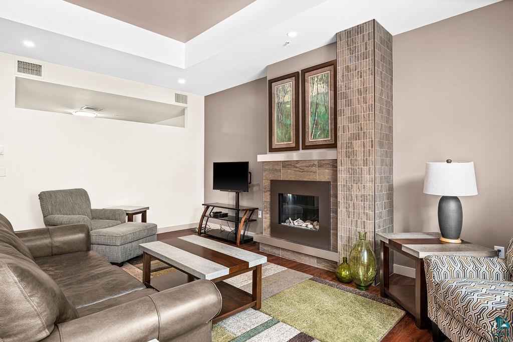26 E Superior St, #406, Duluth, MN 55802 Listing Photo  3
