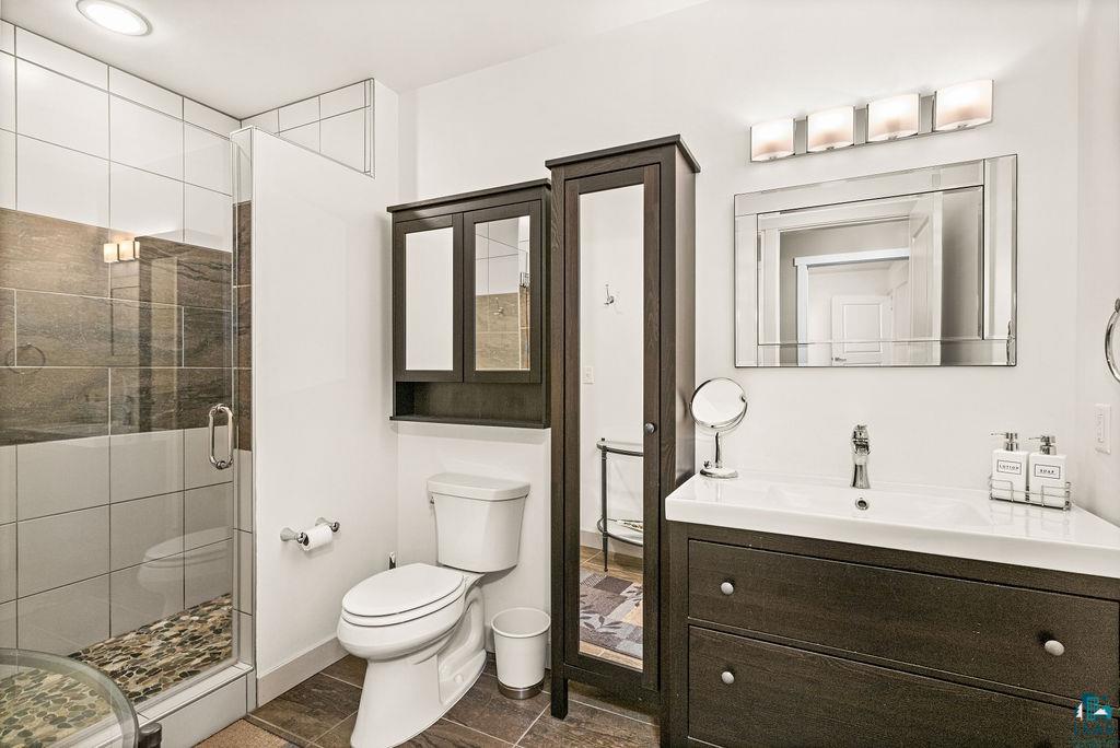 26 E Superior St, #406, Duluth, MN 55802 Listing Photo  9