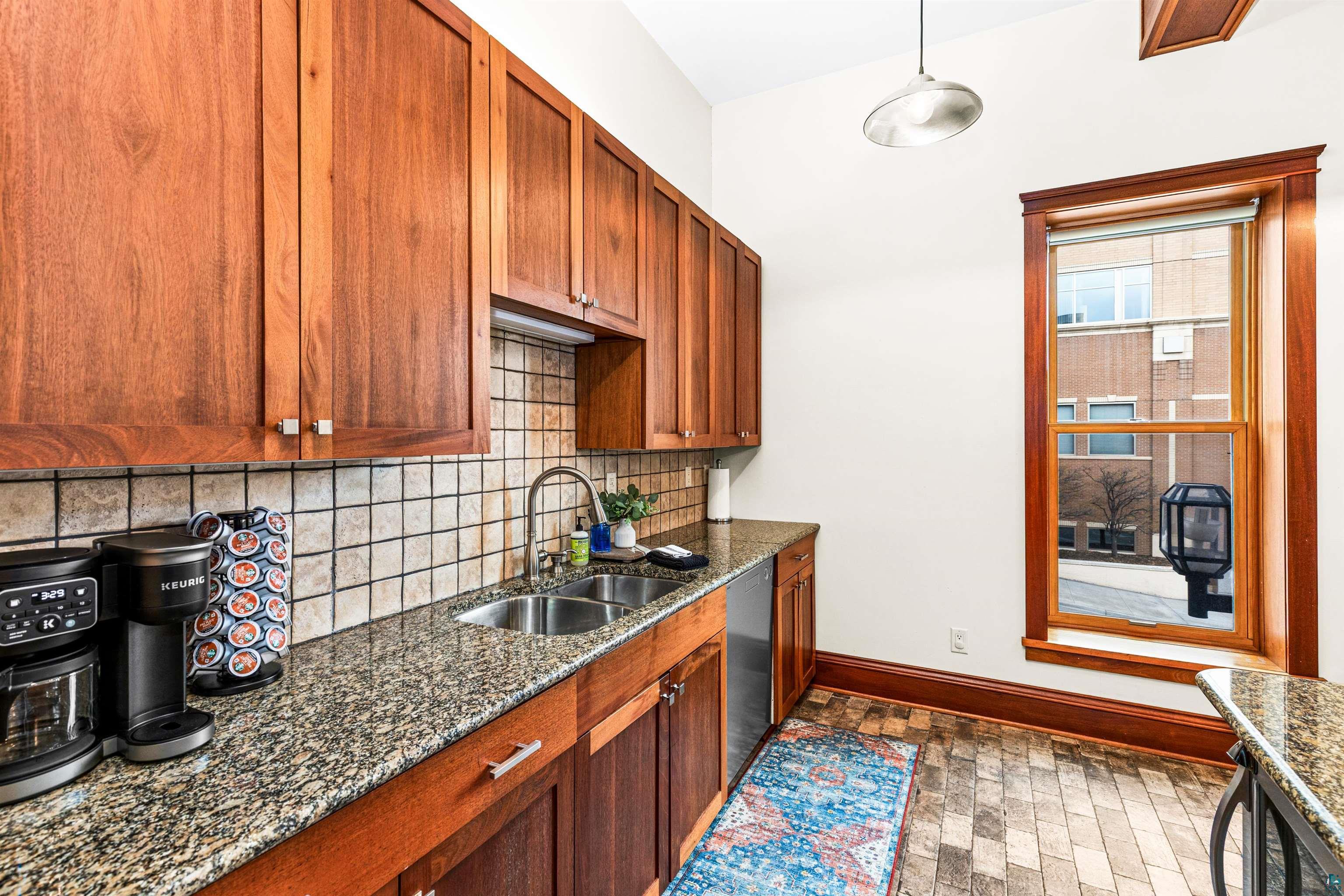 1 N Lake Ave, Duluth, MN 55805 Listing Photo  43