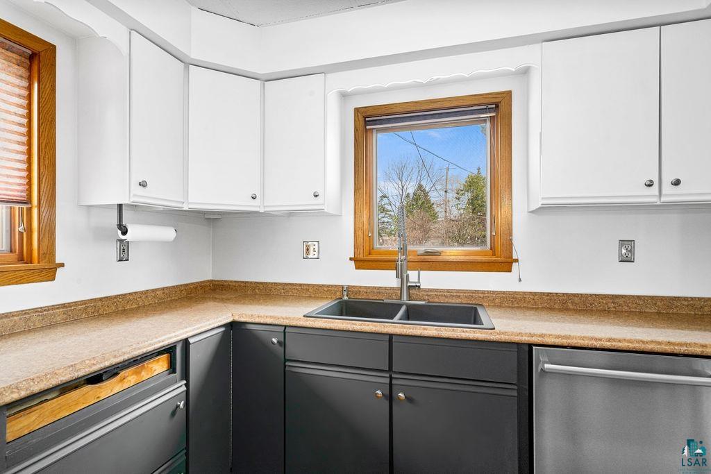 2312 E 8th St, Duluth, MN 55812 Listing Photo  14