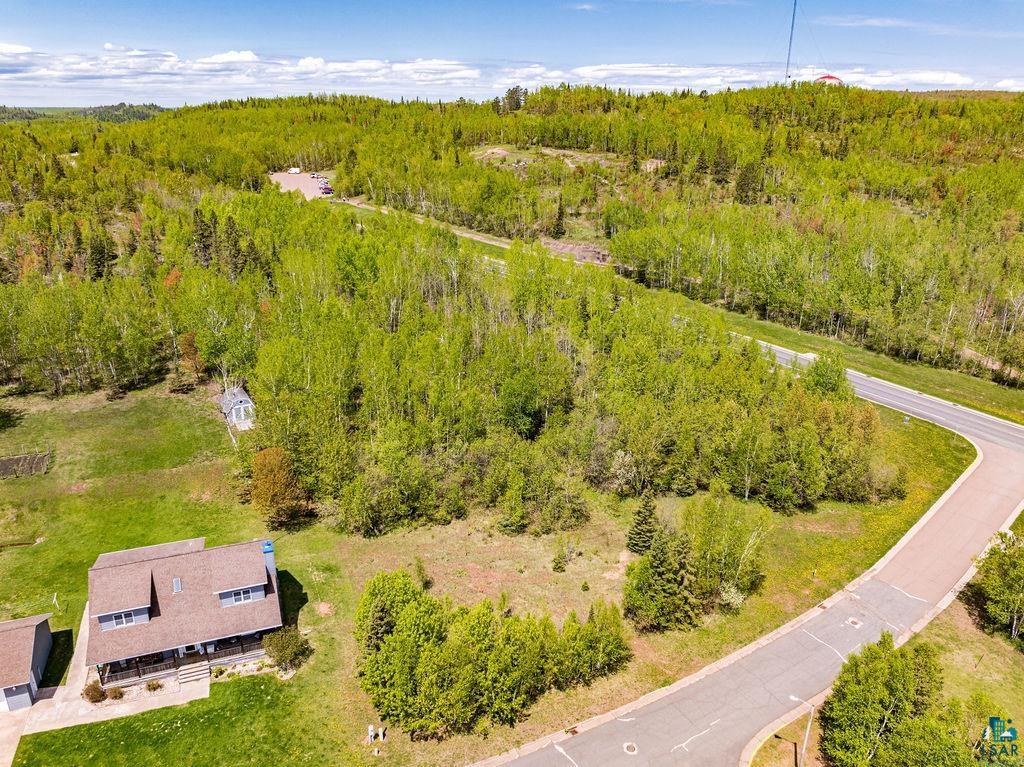 xx Quincy Dr, Silver Bay, MN 55614 Listing Photo  3