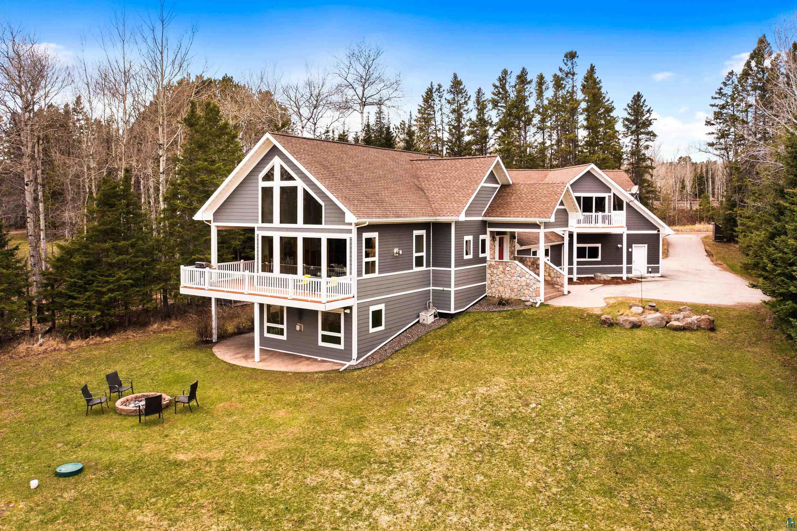 878 Old North Shore Rd, Two Harbors, MN 55616 Listing Photo  2