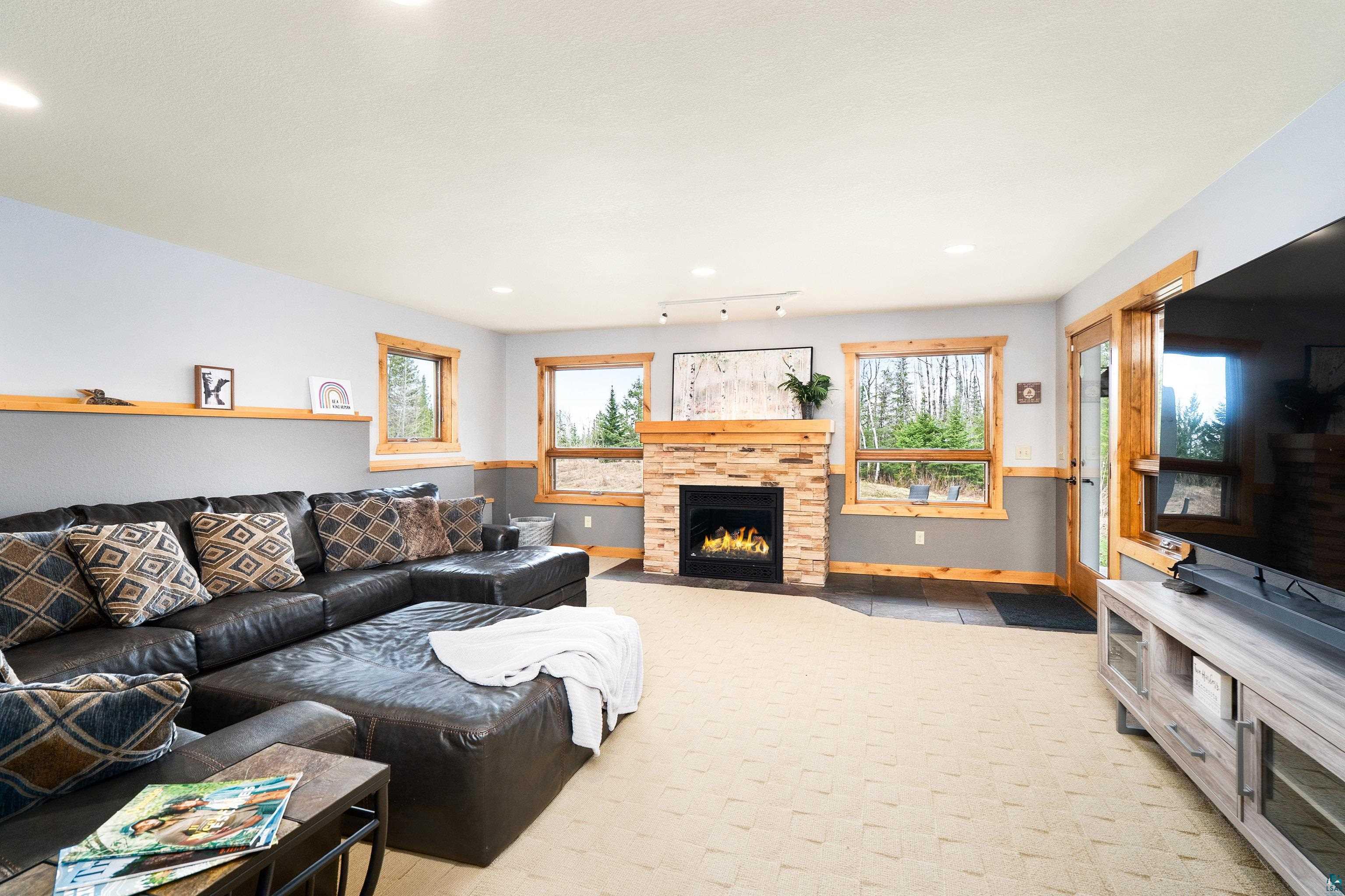 878 Old North Shore Rd, Two Harbors, MN 55616 Listing Photo  38