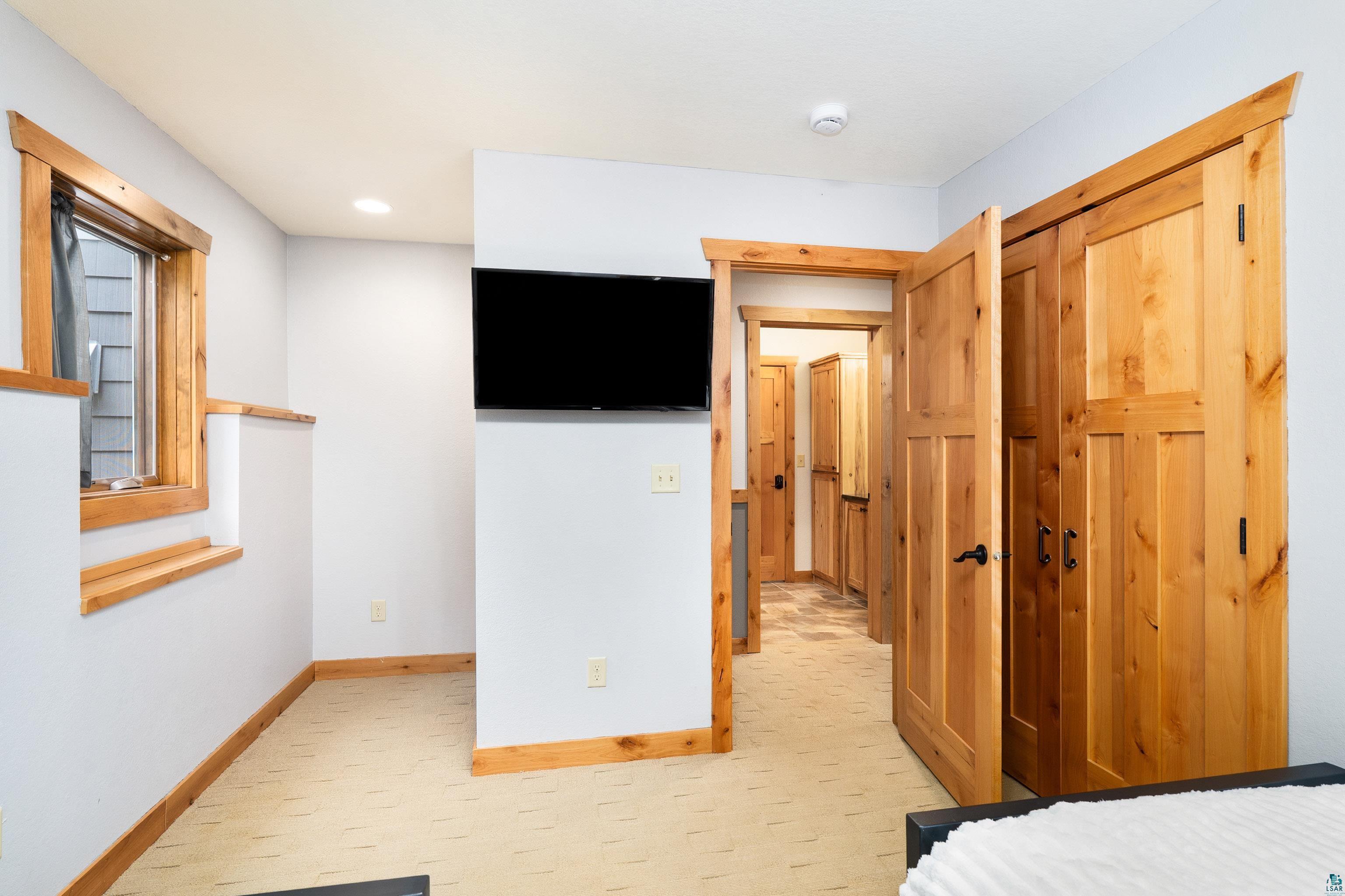 878 Old North Shore Rd, Two Harbors, MN 55616 Listing Photo  45