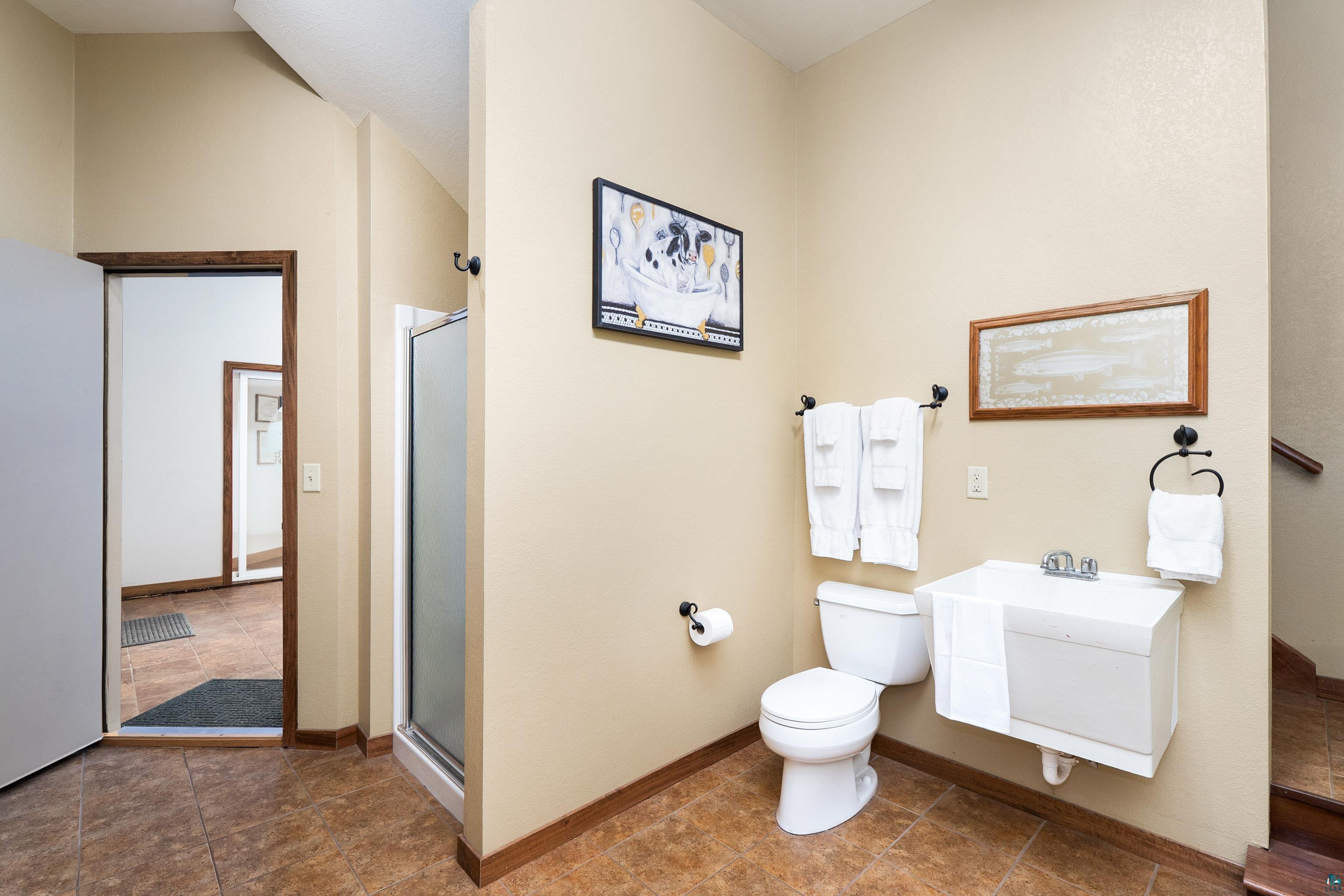 878 Old North Shore Rd, Two Harbors, MN 55616 Listing Photo  51
