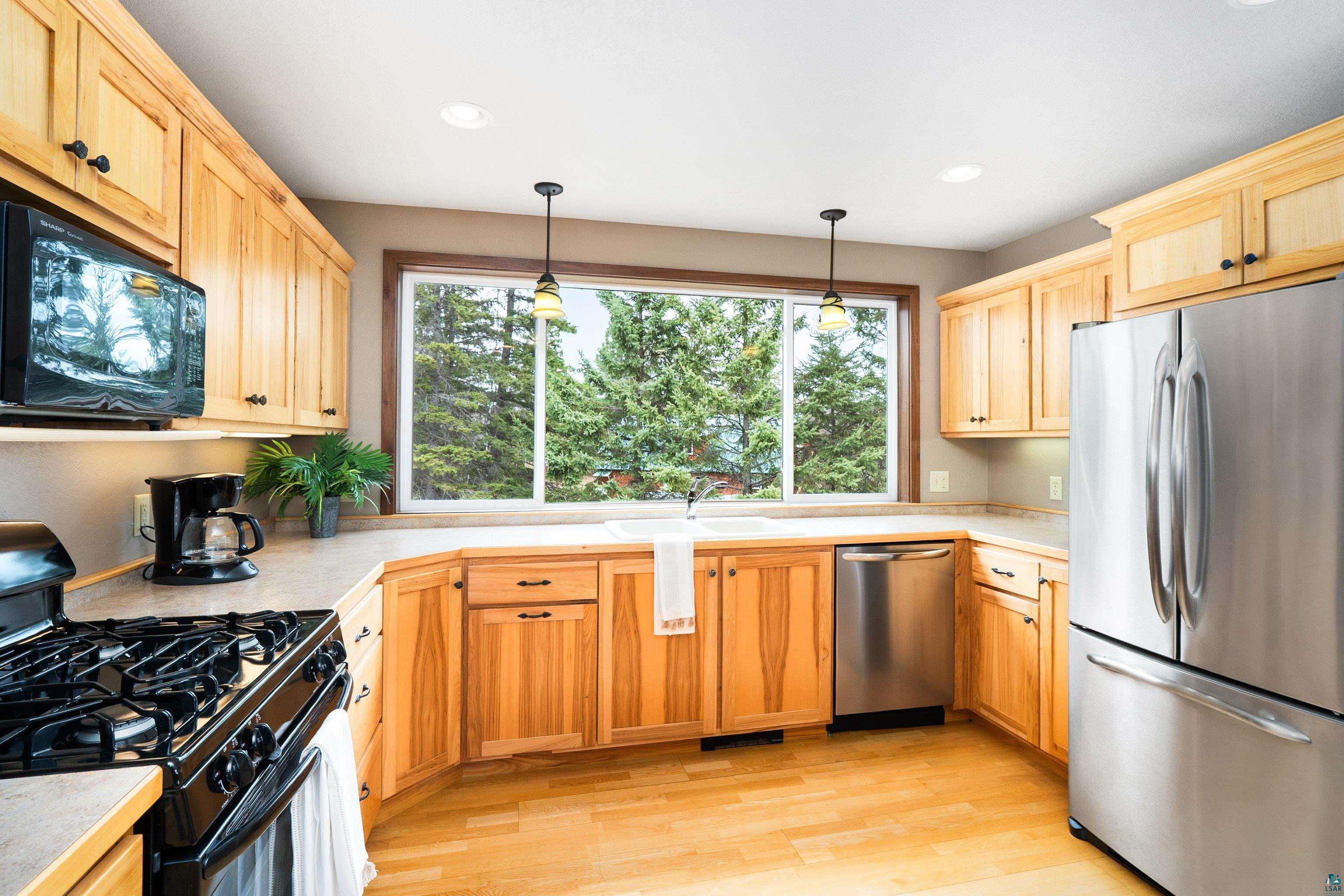 878 Old North Shore Rd, Two Harbors, MN 55616 Listing Photo  60