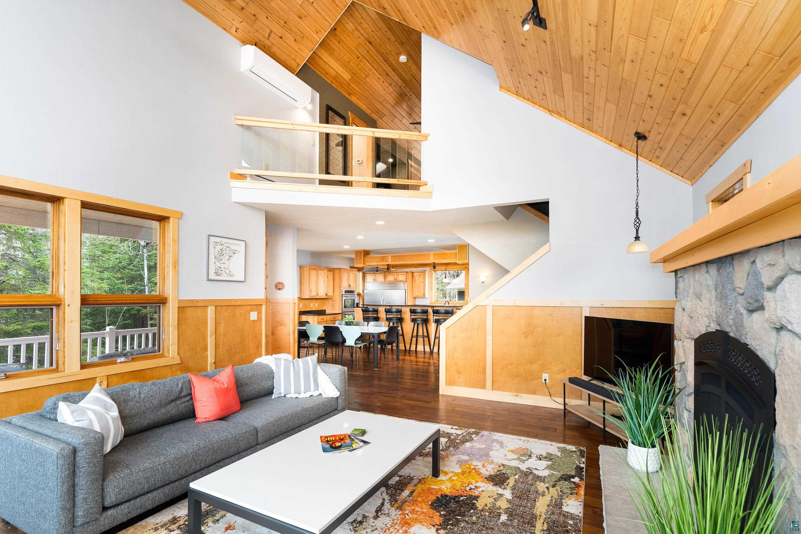 878 Old North Shore Rd, Two Harbors, MN 55616 Listing Photo  8