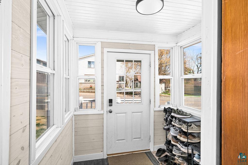 324 Chestnut Ave, Carlton, MN 55718 Listing Photo  2