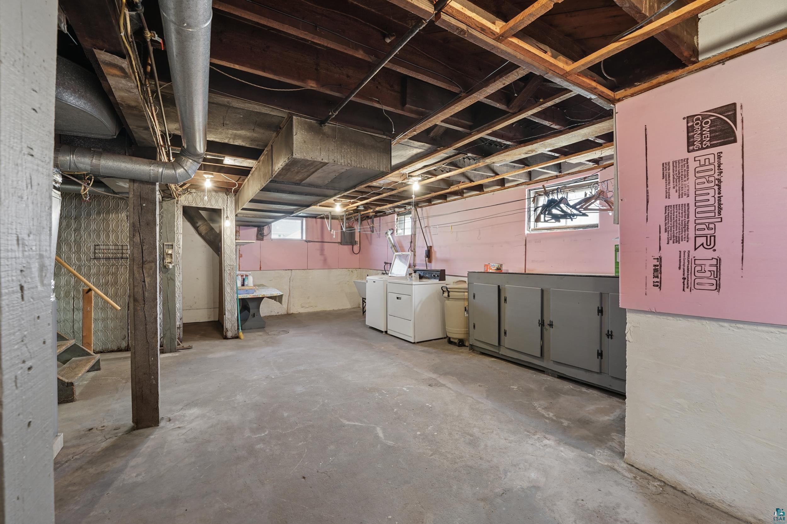 2410 Hughitt Ave, Superior, WI 54880 Listing Photo  21