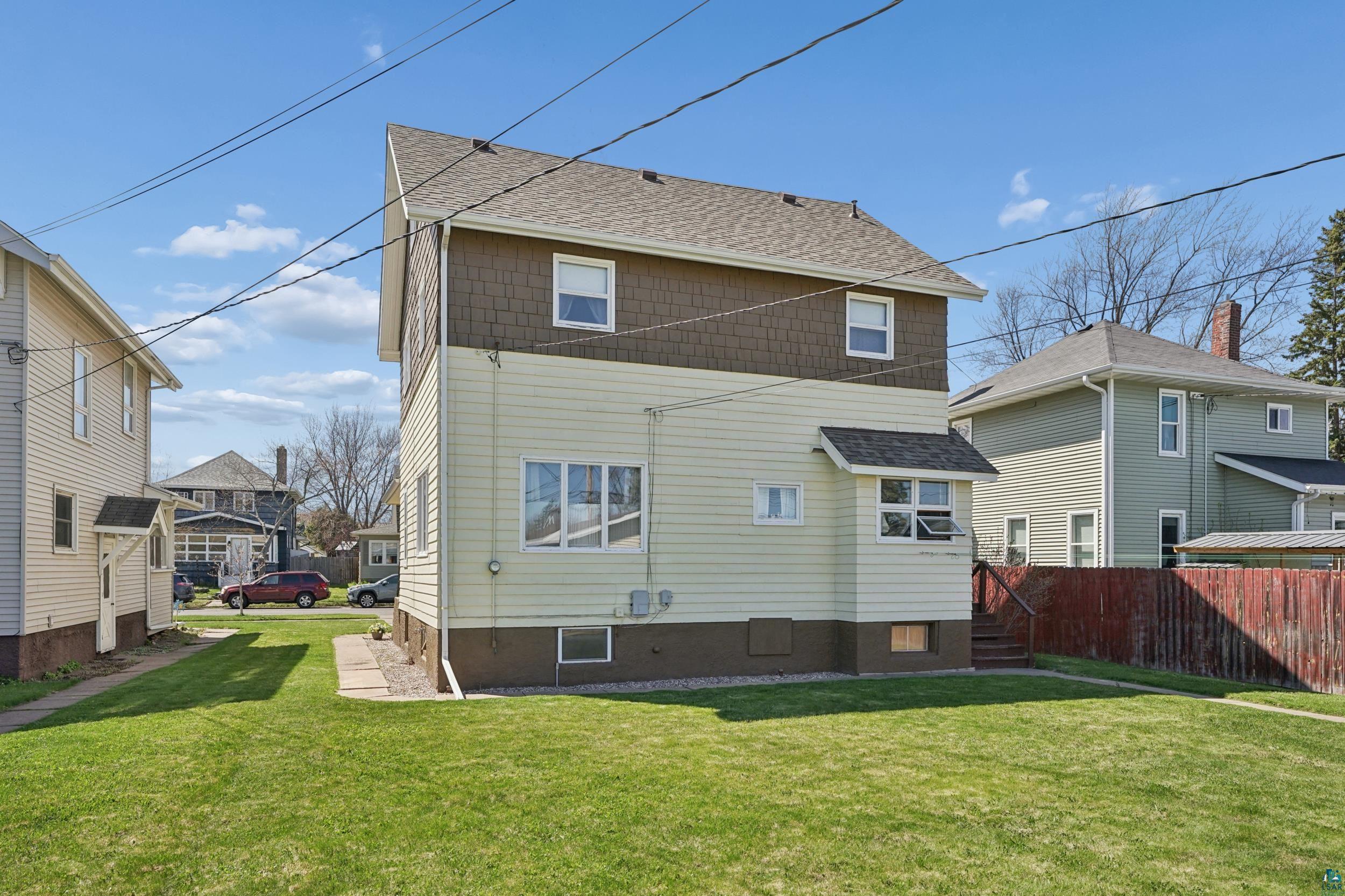 2410 Hughitt Ave, Superior, WI 54880 Listing Photo  24
