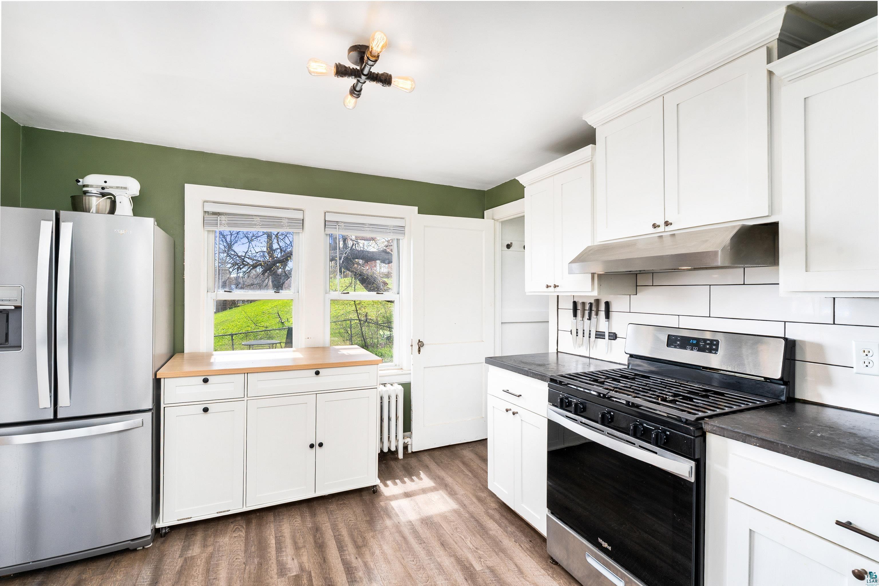 212 1/2 E 5th St, Duluth, MN 55805 Listing Photo  14