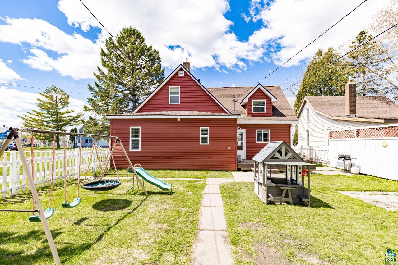 2440 Oakes Ave, Superior, WI 54880 Listing Photo  42