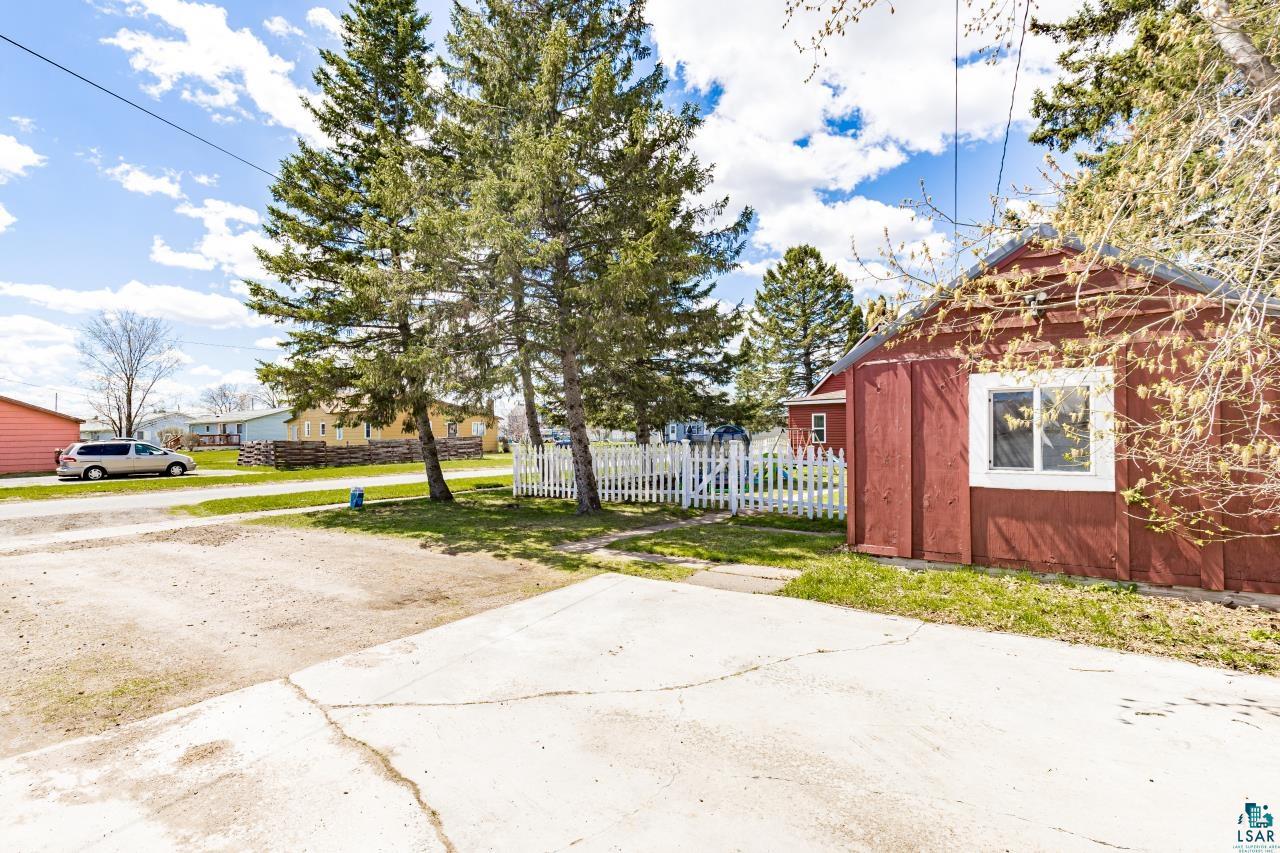 2440 Oakes Ave, Superior, WI 54880 Listing Photo  46