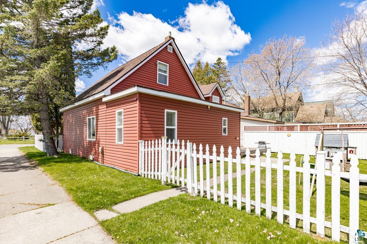 2440 Oakes Ave, Superior, WI 54880 Listing Photo  50