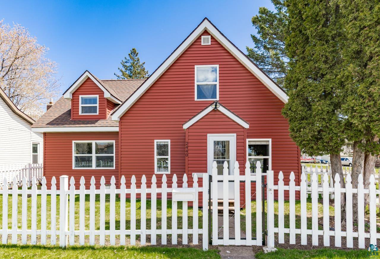 2440 Oakes Ave, Superior, WI 54880 Listing Photo  57