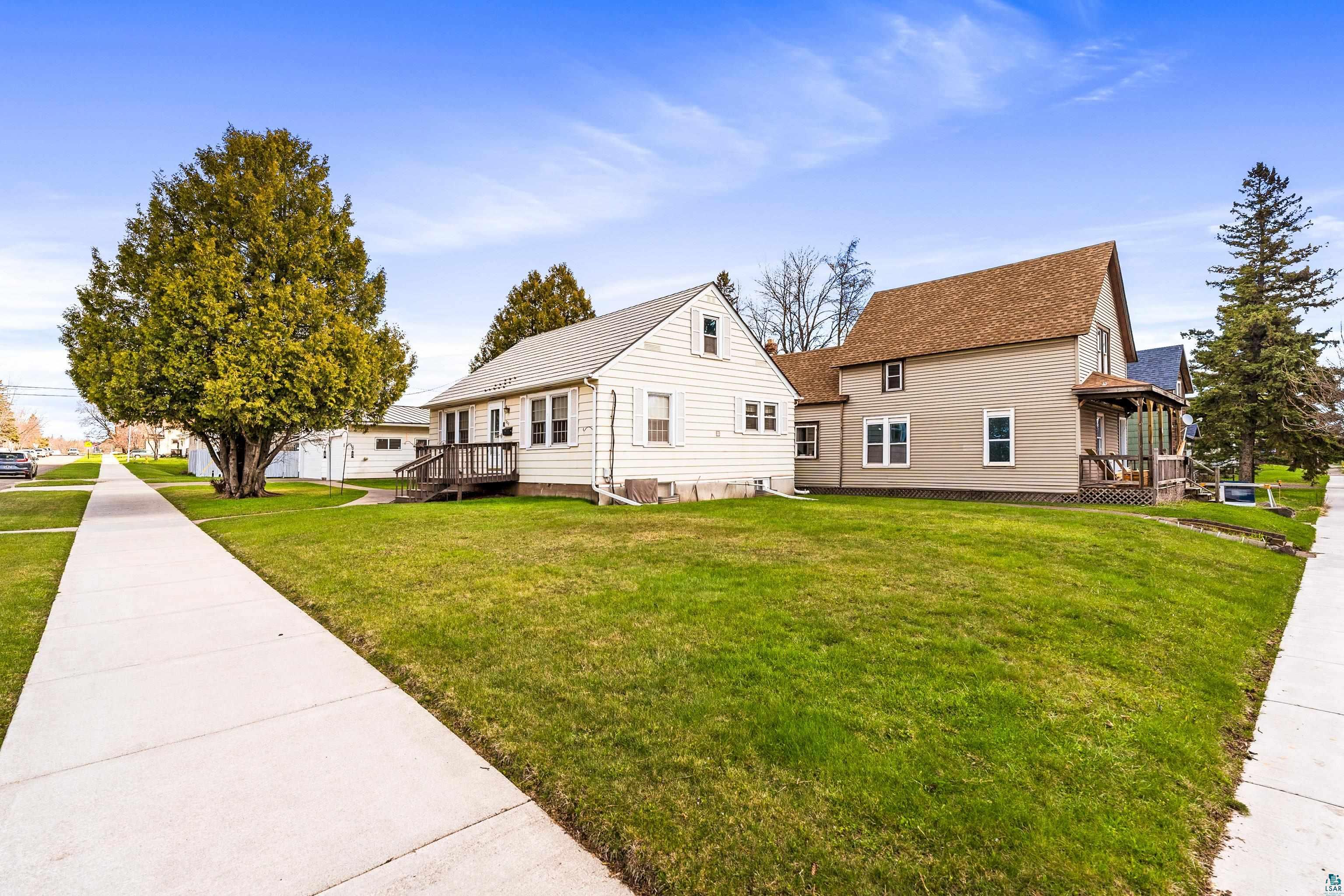 202 8th St, Two Harbors, MN 55616 Listing Photo  37