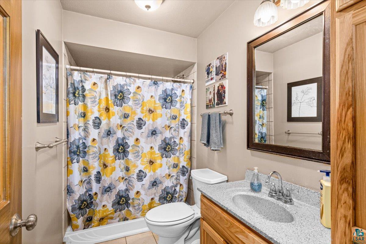 5177 1st Ave, Duluth, MN 55803-7490 Listing Photo  34